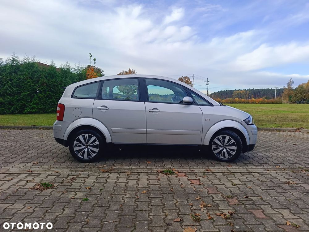 Audi A2 2001 photo 2