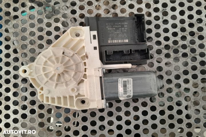 Motoras macara geam fata stanga 1K0959701AE Volkswagen VW Passat B6  [din 2005 pana  2010] wagon 5- - 5