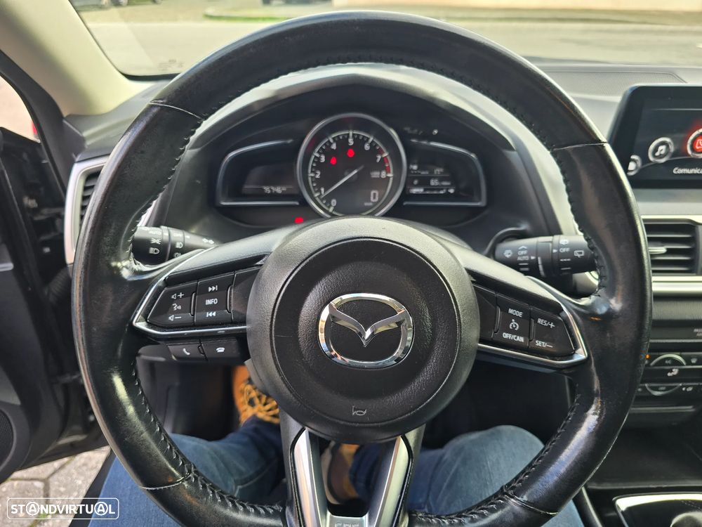 Mazda 3 Hatchback 1.5 Sky-G Evolve Navi - 12