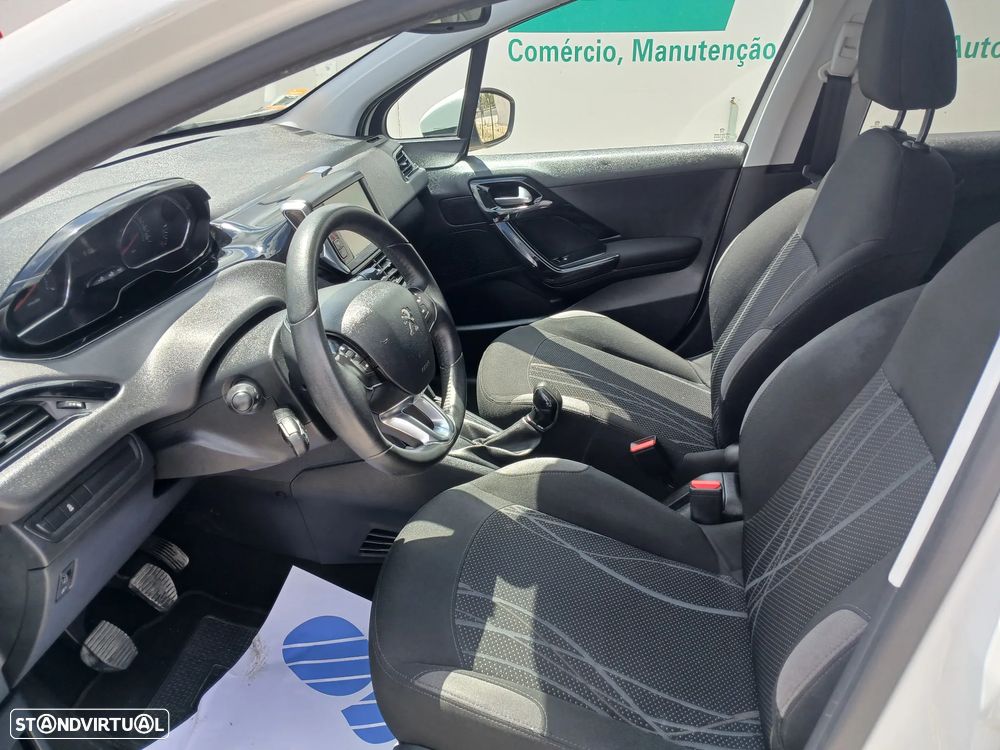 Peugeot 208 1.2 VTi Active - 15