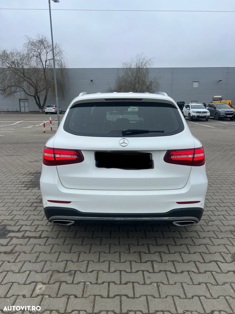 Mercedes-Benz GLC - 6