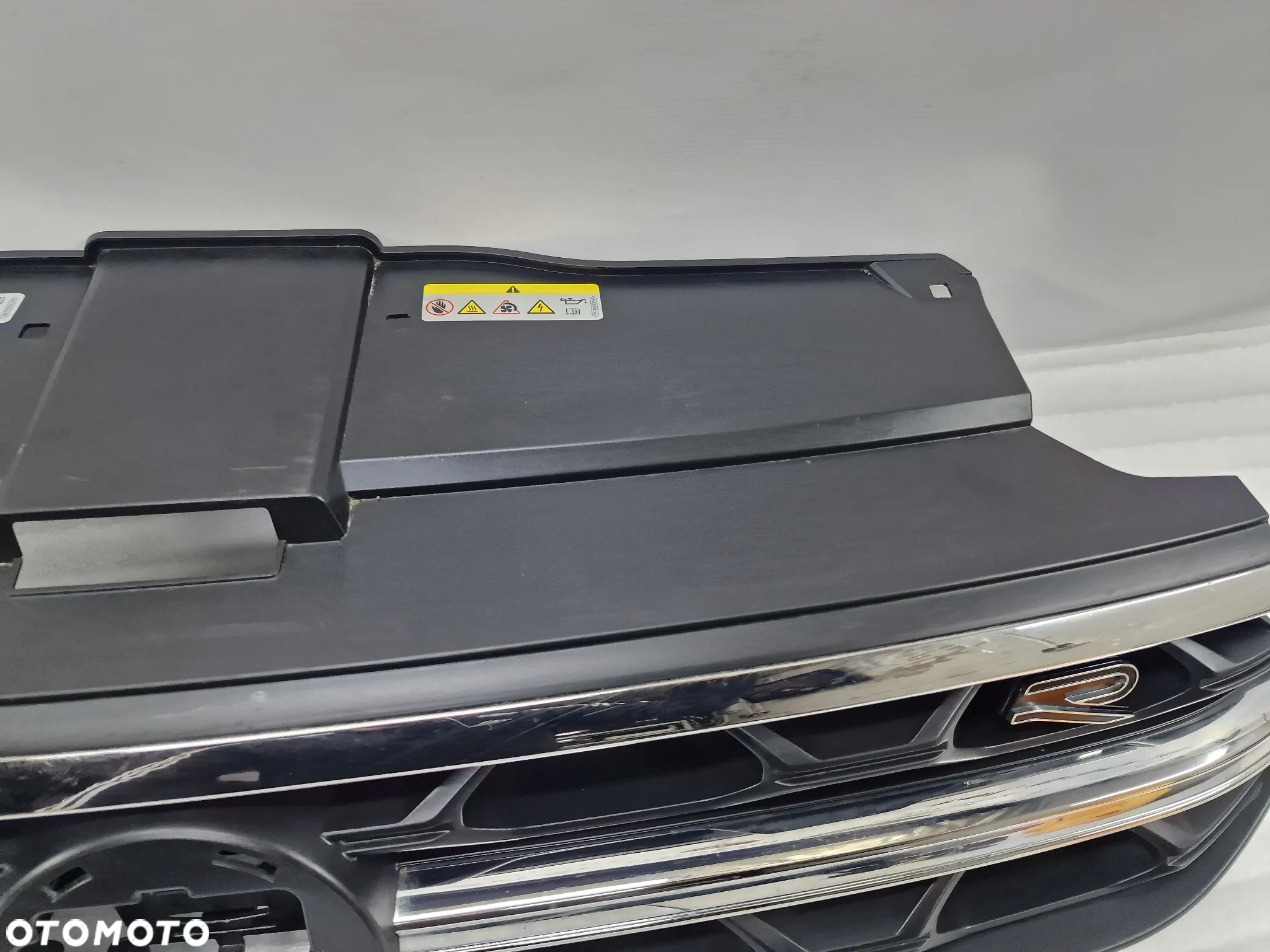 VW T-ROC 2GA LIFT R-LINE 20- ATRAPA / GRILL PRZEDNI PRZÓD , NR 2GA853653H , NR AUKCJI GL71 - 13