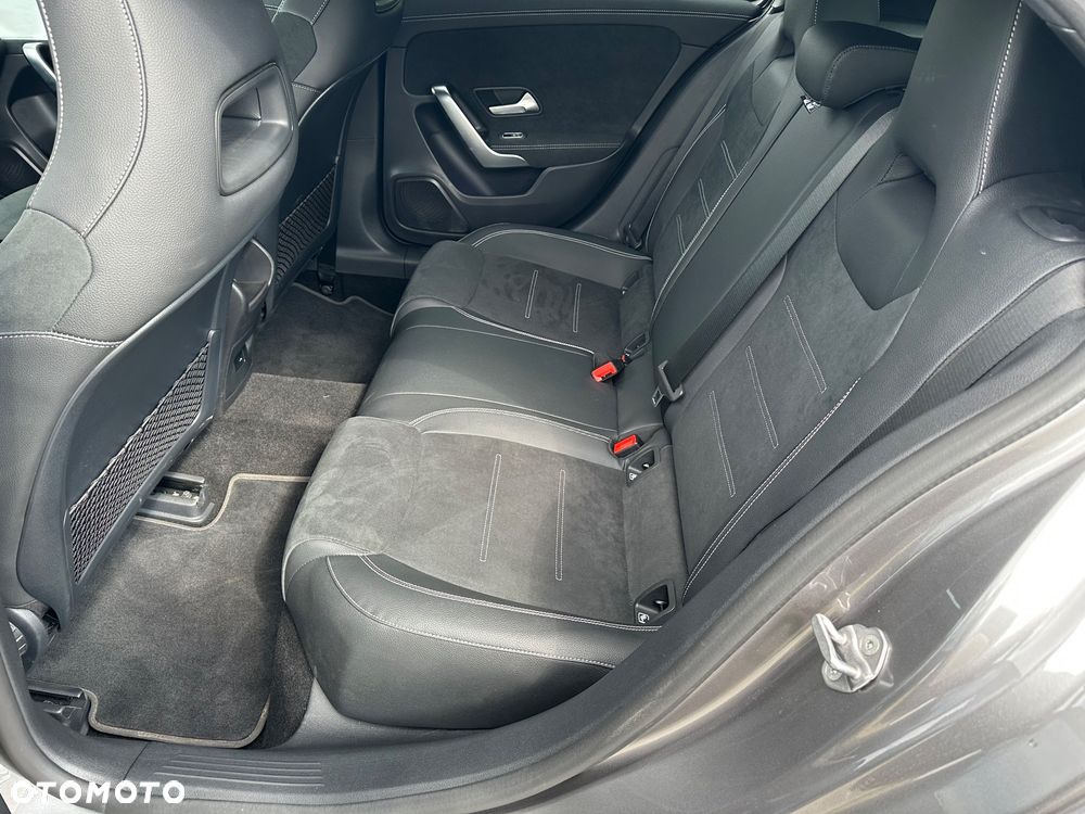 Mercedes-Benz Klasa A 180 d 8G-DCT Edition 2021 - 8