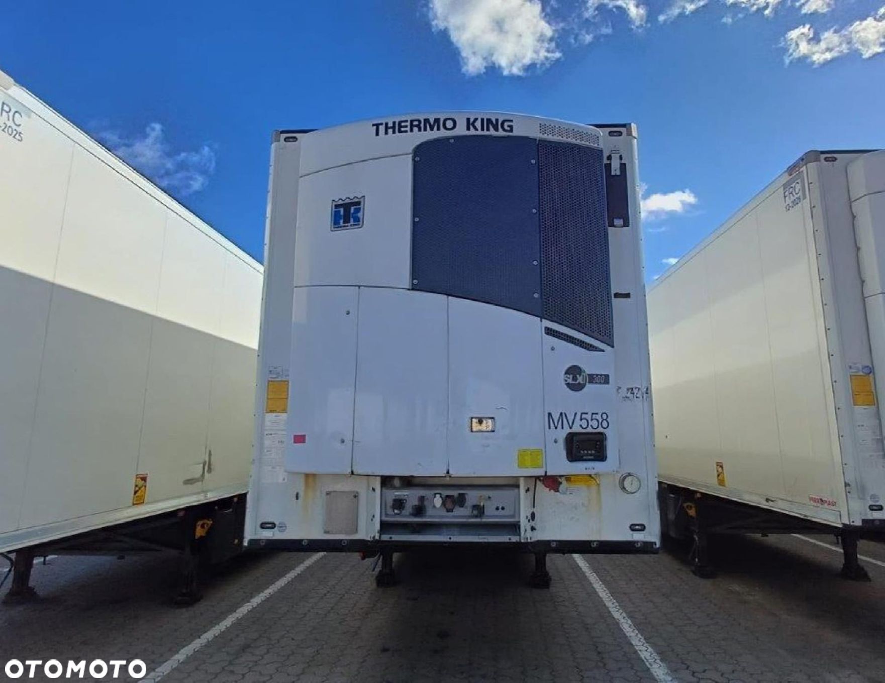 Schmitz Cargobull SKO FP 45 ThermoKing SLXi 300 - 1