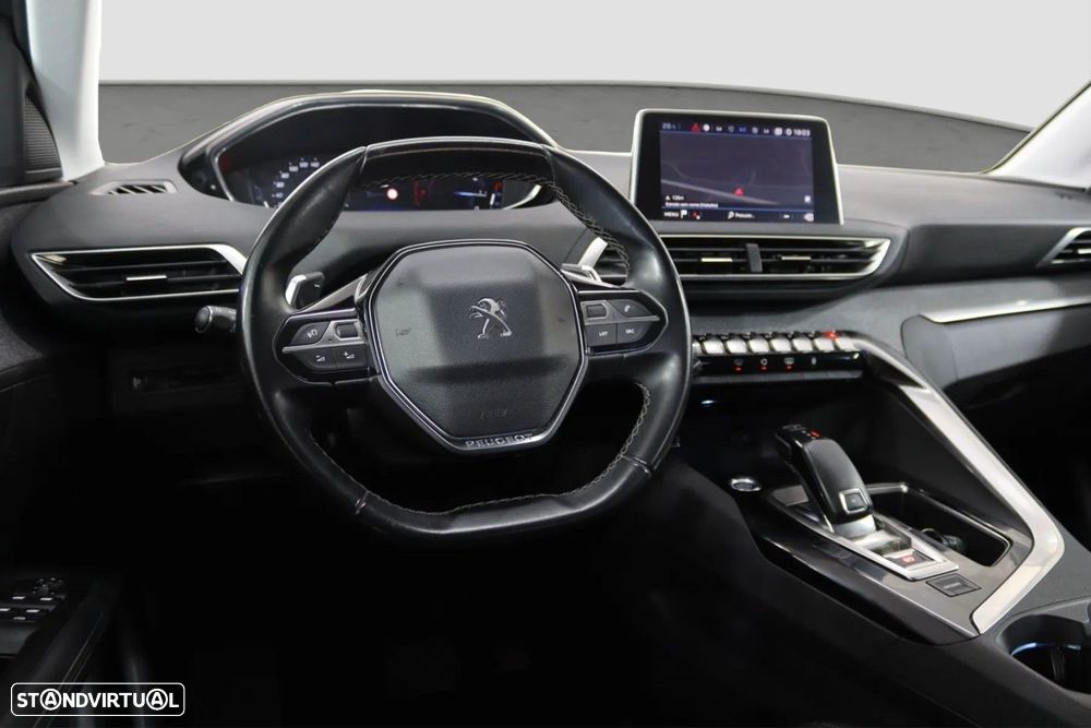 Peugeot 3008 1.2 PureTech Allure EAT8 — fotografia 4