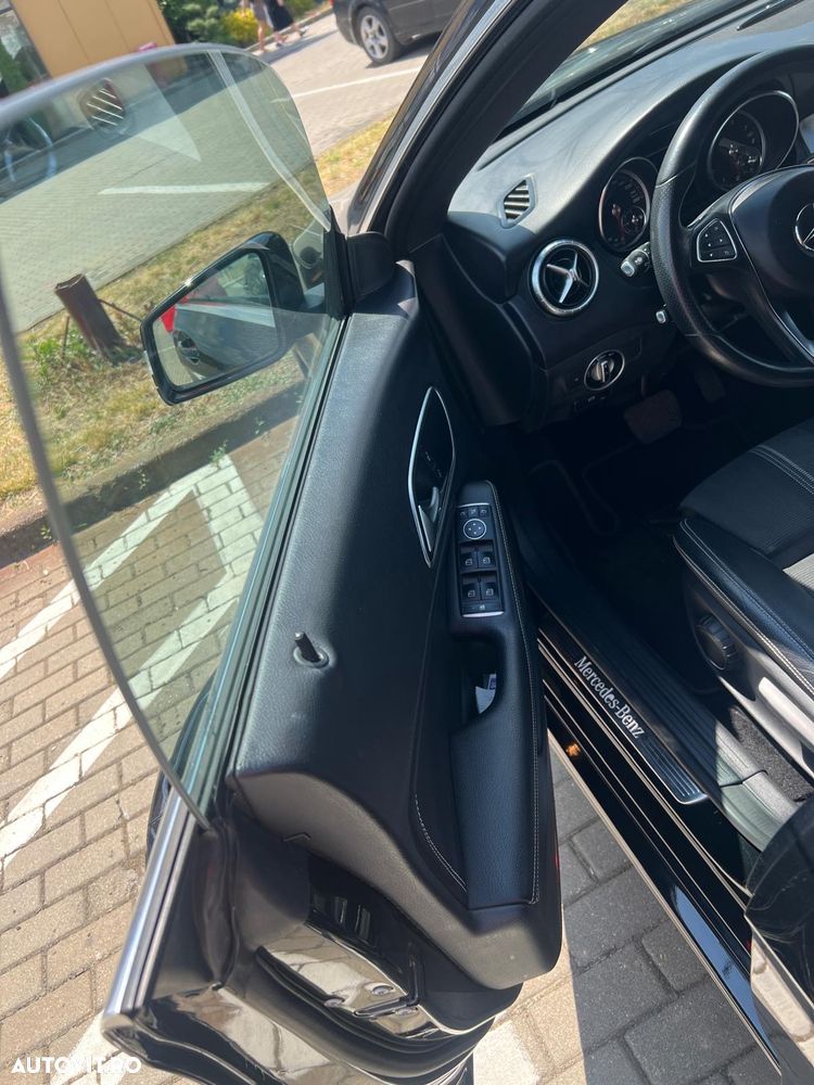 Mercedes-Benz CLA - 4