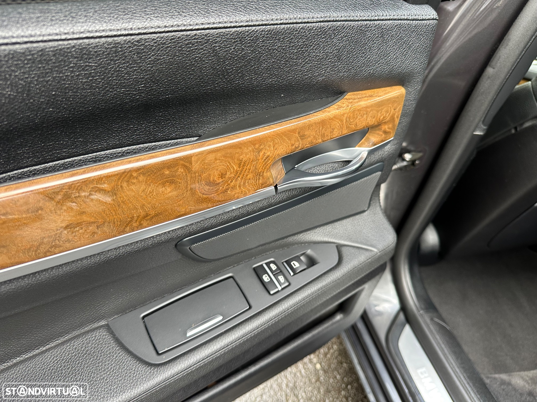 BMW 730 Ld - 37