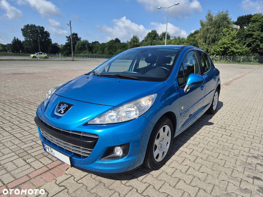 Peugeot 207 - 11