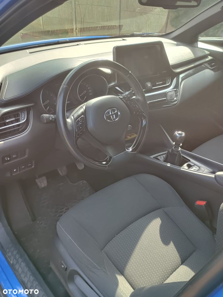 Toyota C-HR 1.2 Turbo - 8