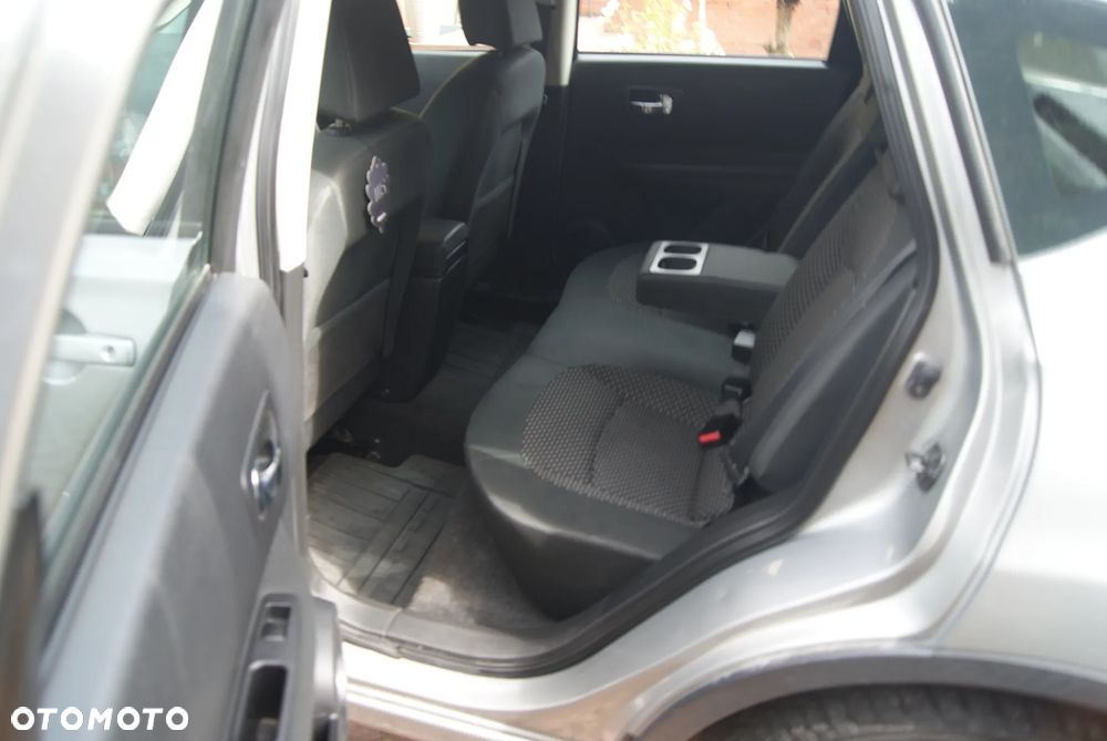 Nissan Qashqai 1.6 Acenta - 10