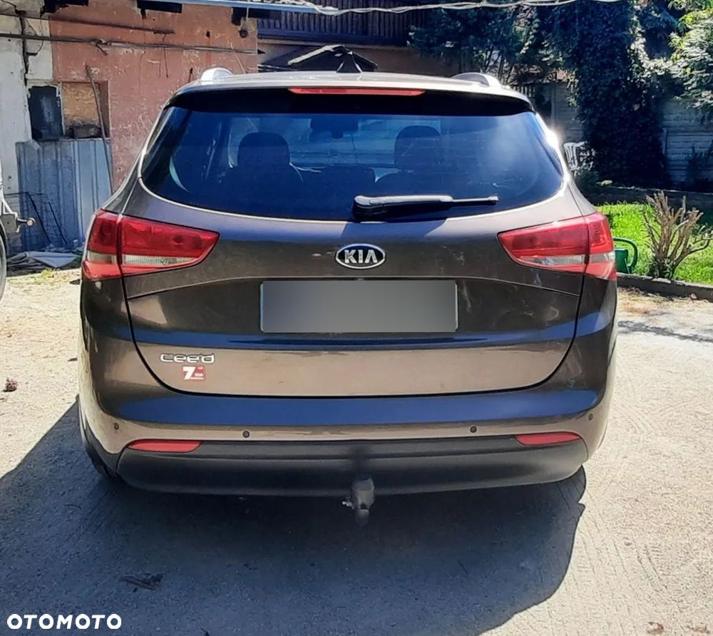 Kia Ceed 1.6 GDI L - 3