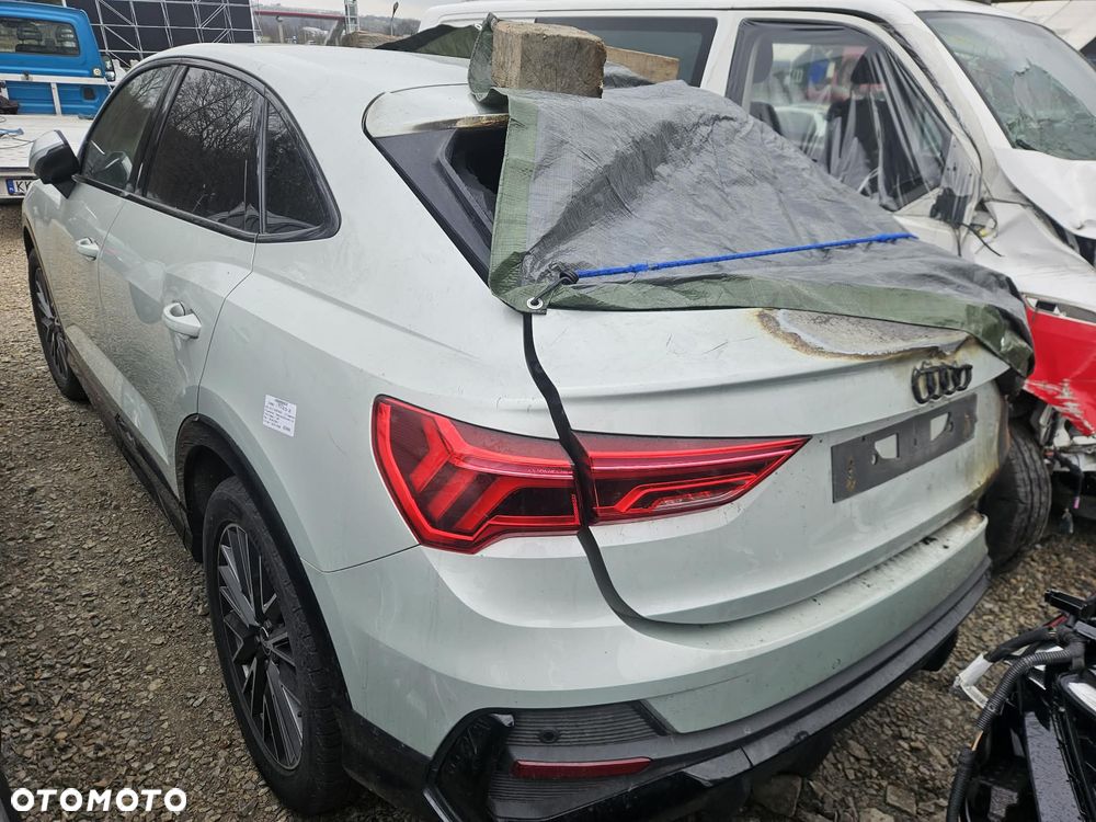 Audi Q3 Sportback 35 TFSI S tronic S line - 4