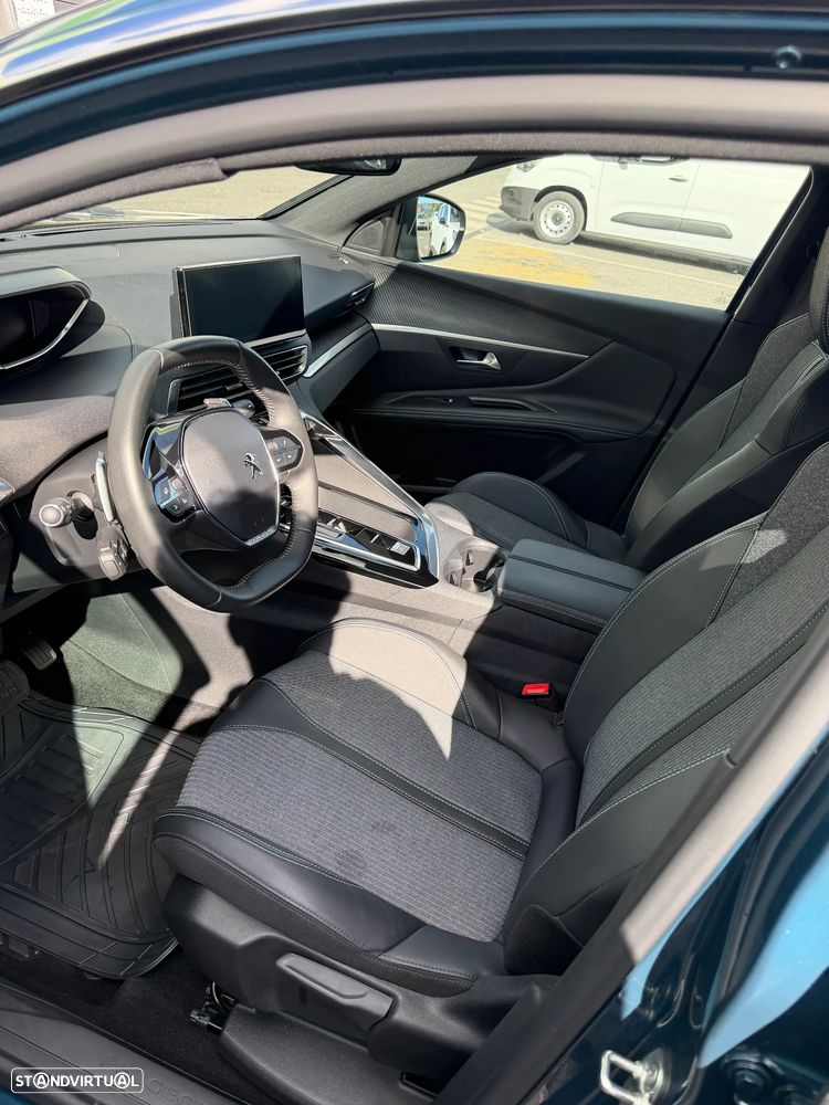 Peugeot 3008 225 e-EAT8 GT - 5