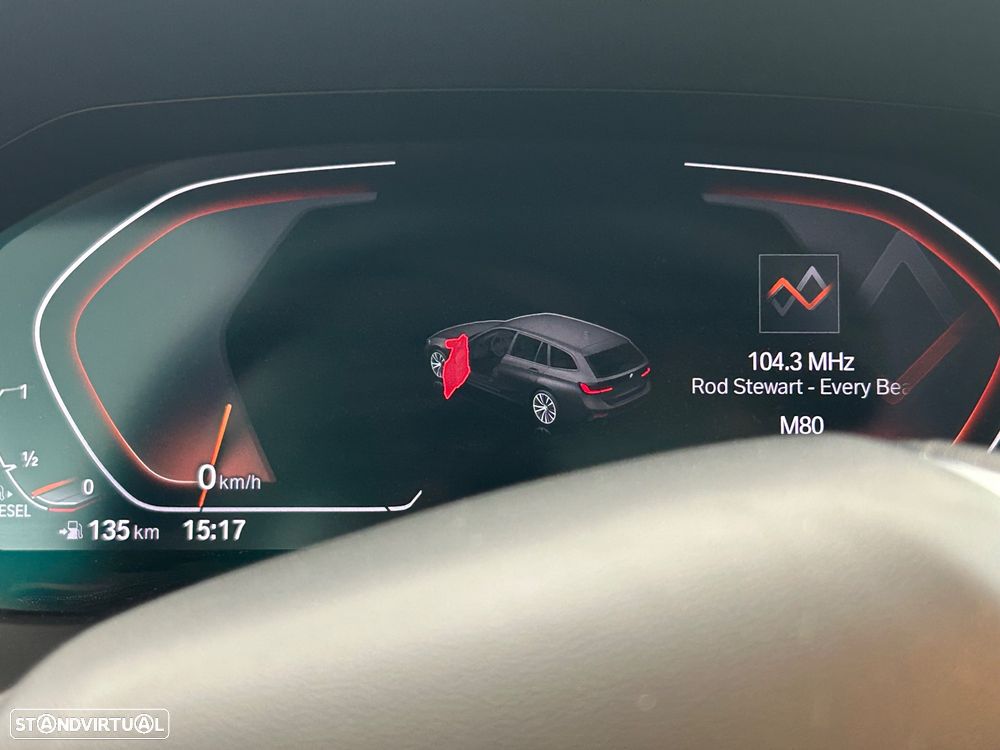 BMW 320 d Auto - 23