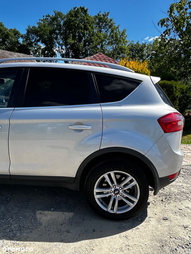 Ford Kuga 2.0 TDCi Titanium - 3