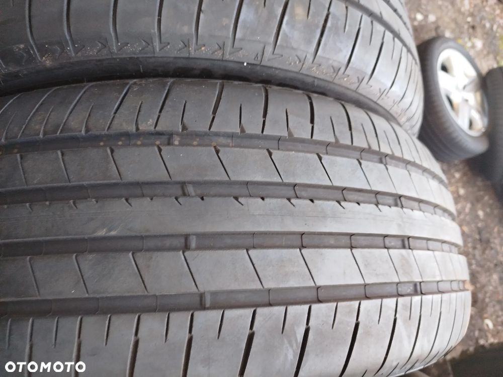 235/50R20 100W Bridgestone Allenza Homologacja Mazda 4x99% bieznika. Demontaż z nowego CX60 - 3