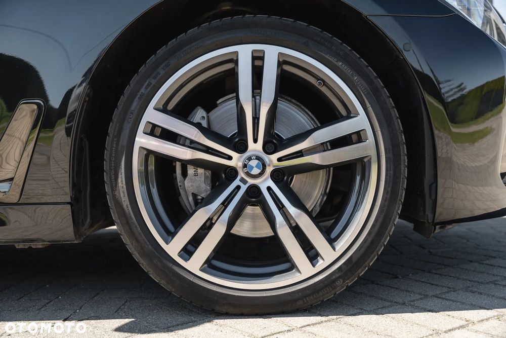 BMW Seria 7 730d xDrive - 37