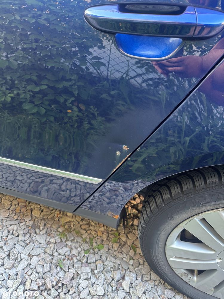 Volkswagen Passat - 6