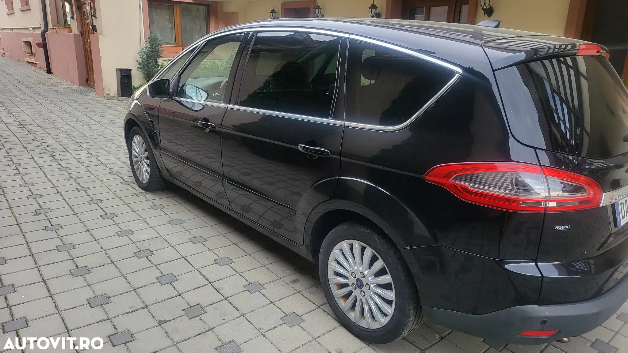 Ford S-Max 2.0 TDCi Titanium - 11