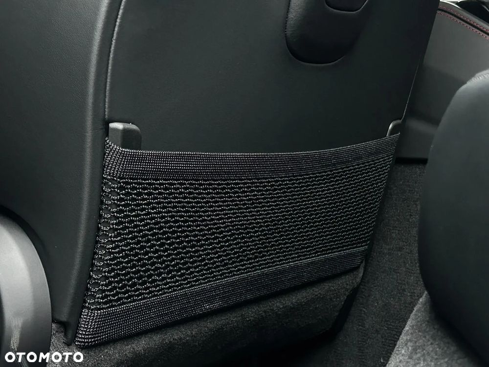 Porsche Panamera - 36