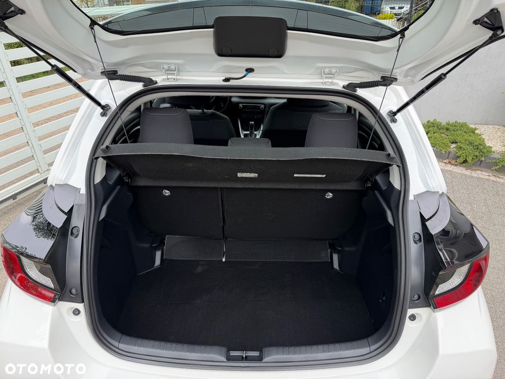 Toyota Yaris Hybrid 1.5 Active - 22