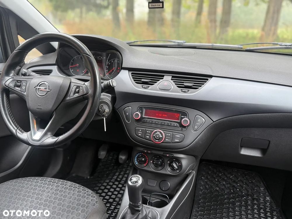 Opel Corsa - 22