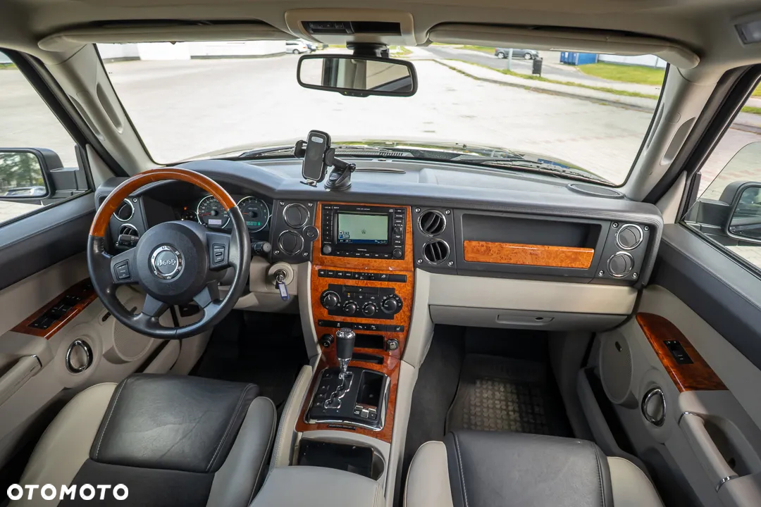 Jeep Commander 3.0 CRD DPF Automatik Overland - 36
