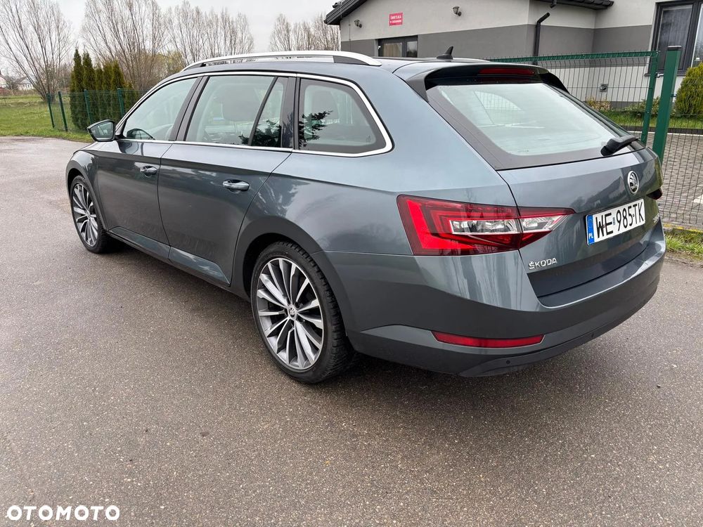 Skoda Superb 2.0 TDI Style - 3
