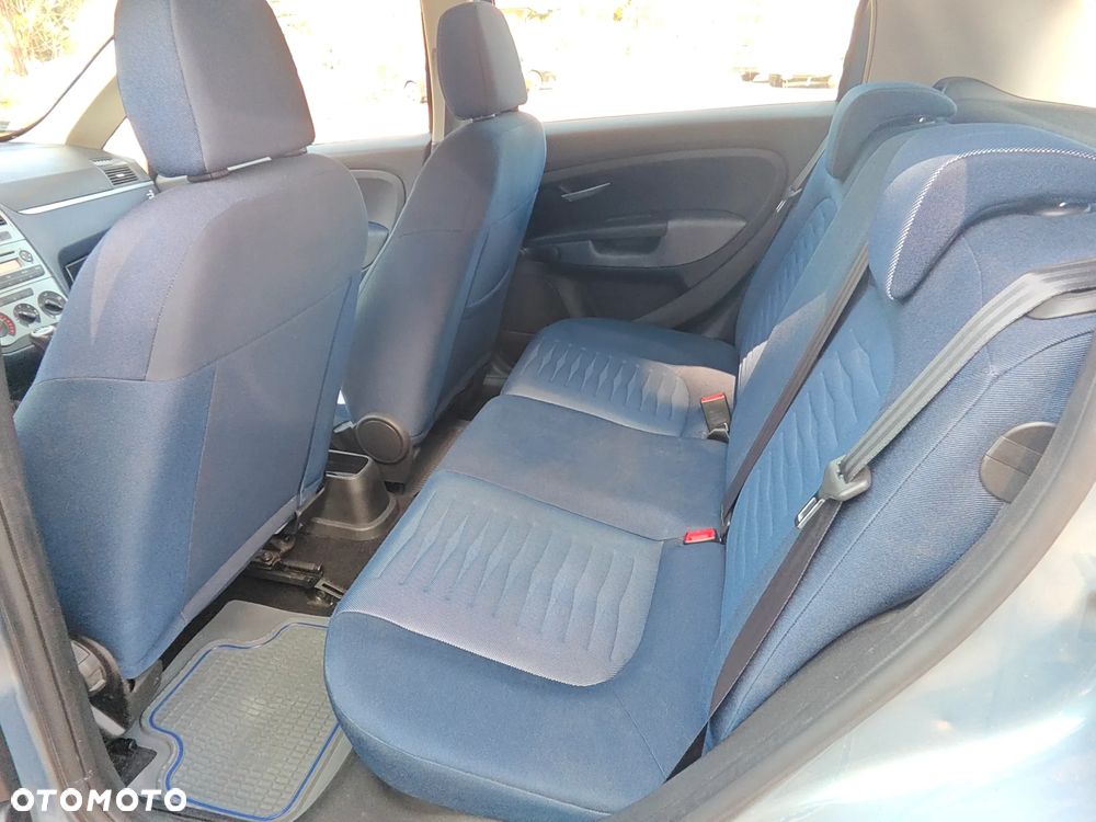 Fiat Punto - 7