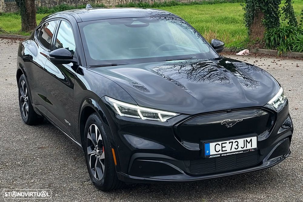 Ford Mustang Mach-E 75.7 kWh Premium AWD - 1