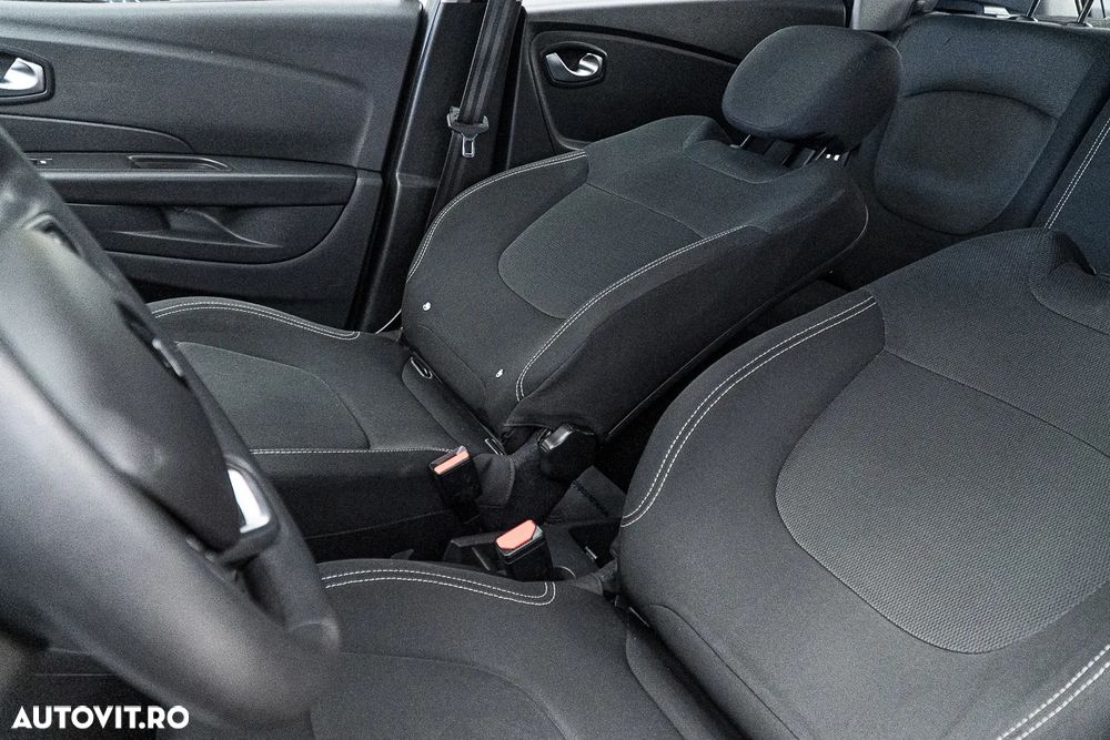 Renault Captur TCe Life - 15