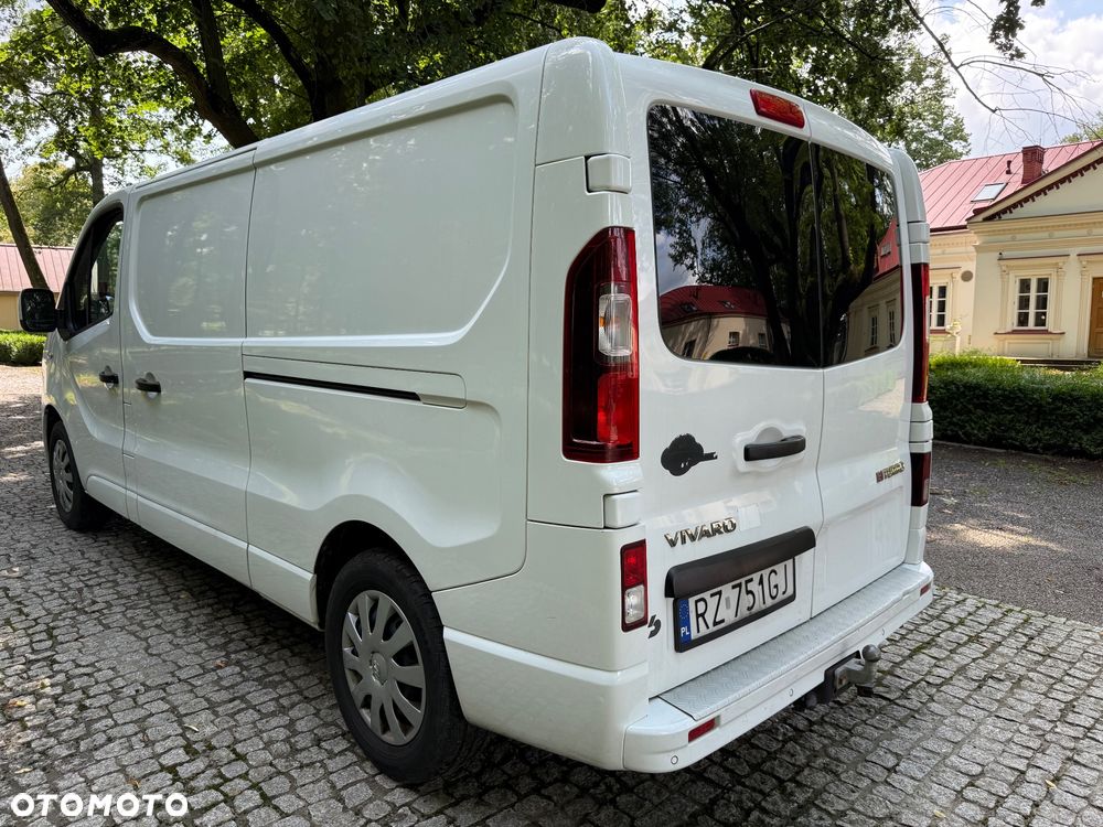 Opel Vivaro - 4