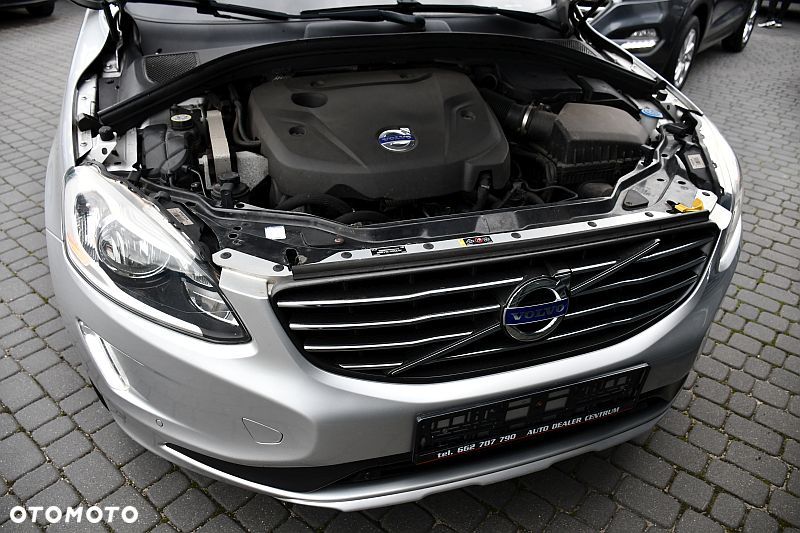 Volvo XC 60 D4 Geartronic Momentum - 37