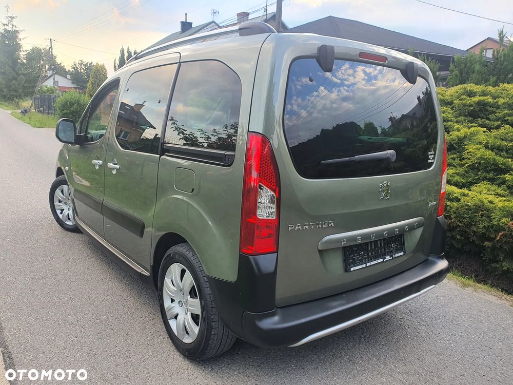 Peugeot Partner 110 Family - 8