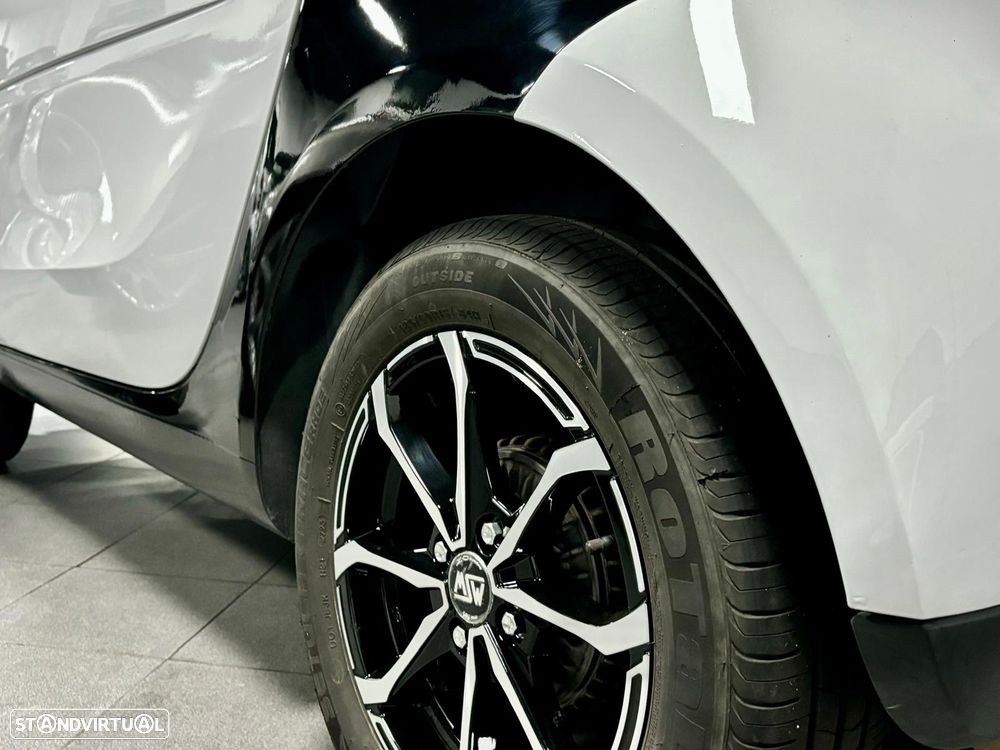 Smart ForTwo Coupé 1.0 Edition 1 71 Aut. - 4