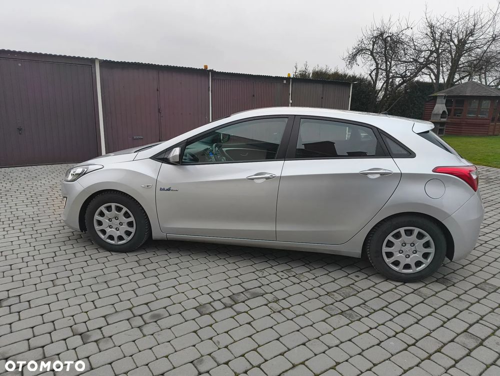 Hyundai i30 1.4 Trend - 4