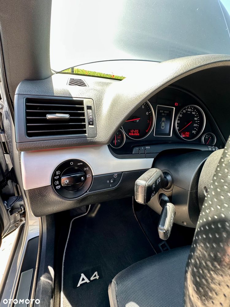 Audi A4 Limousine 3.0 Quattro - 33