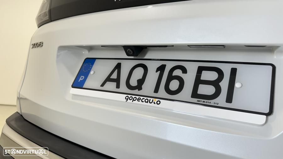 Peugeot 3008 1.6 Hybrid Allure e-EAT8 - 31