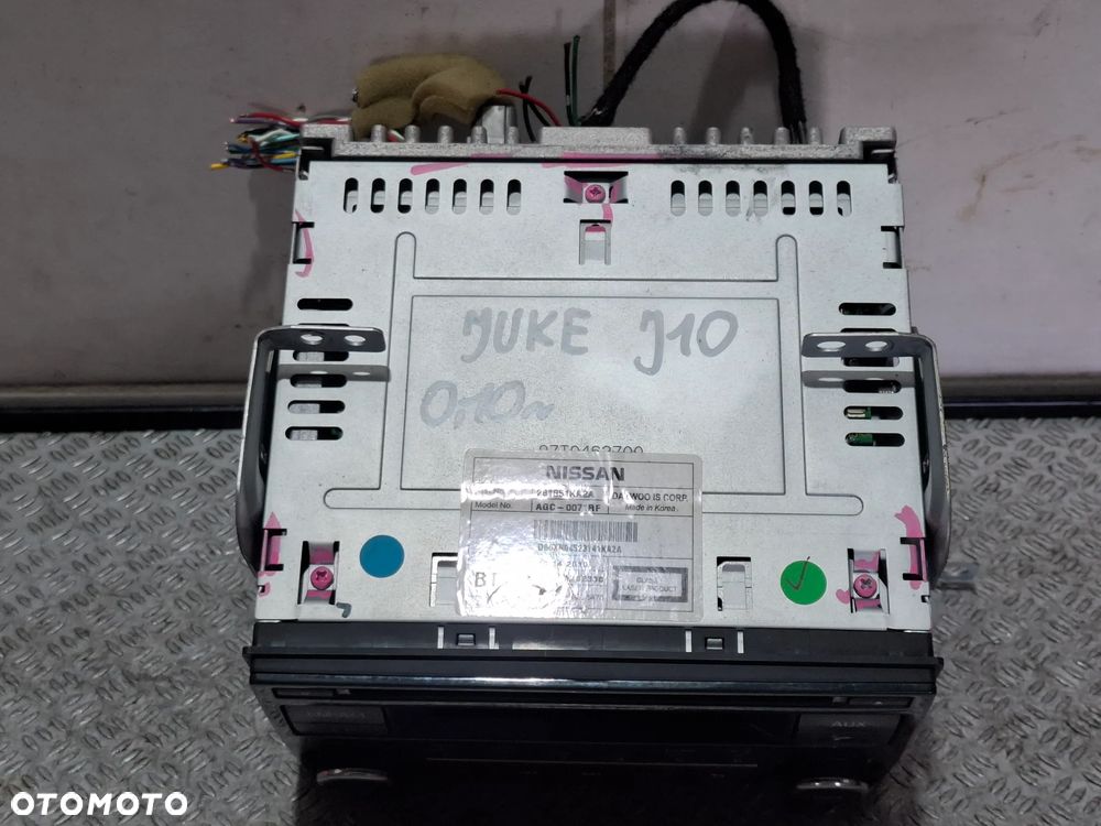 Radio fabryczne Nissan Juke 2010 rok nr 281851KA2A - 2