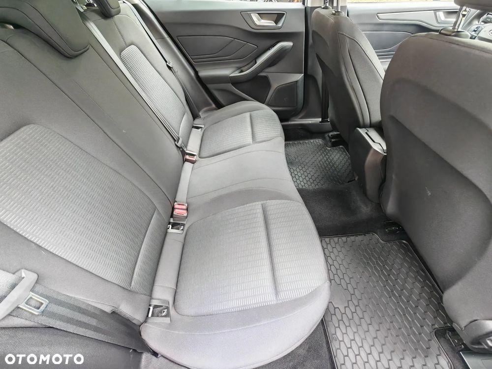 Ford Focus 1.5 EcoBlue Trend - 24