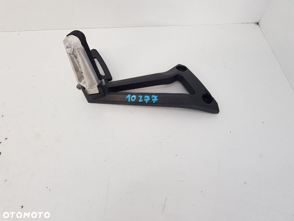 Yamaha Fazer 600 FZ6 S2 Podnóżek Pasażera Set Prawy - 1