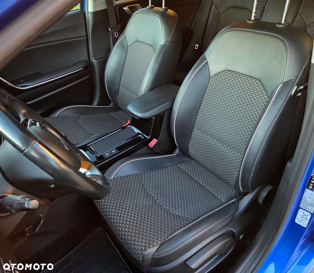 Kia Ceed 1.5 T-GDI Business Line Plus - 13