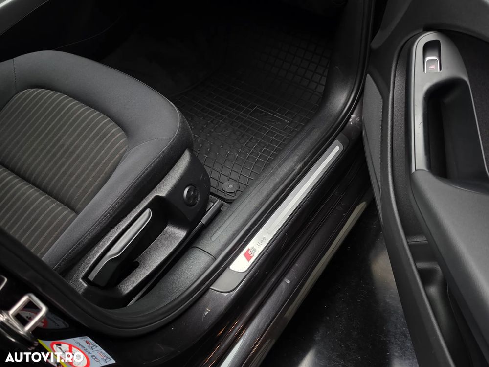 Audi A4 Limuzina 2.0 TDI DPF clean multitronic S line Sportpaket - 33