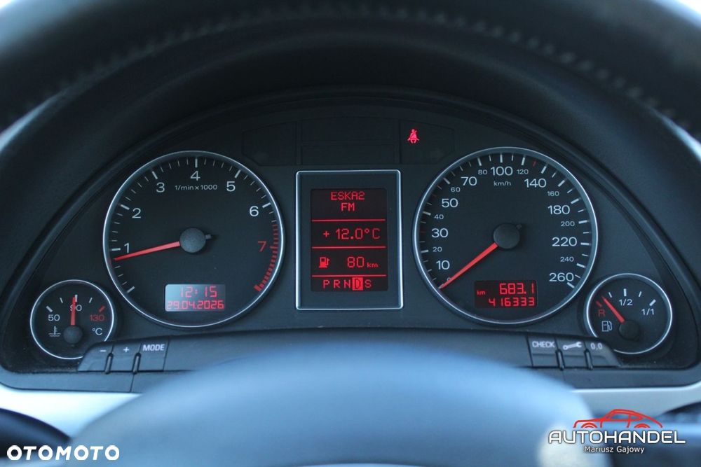 Audi A4 Avant - 11