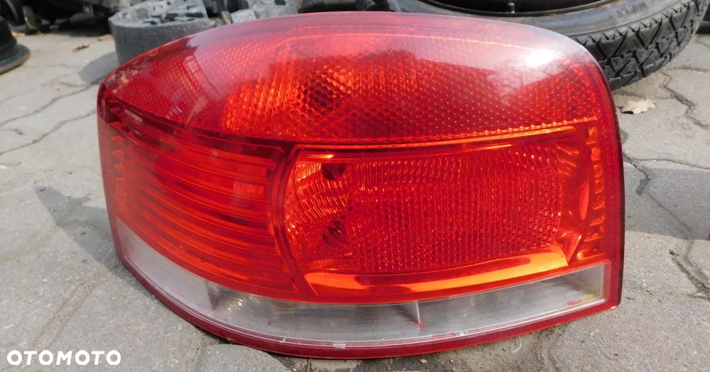lampa lewa prawa tył AUDI A3 8P 02-05 3D - 7