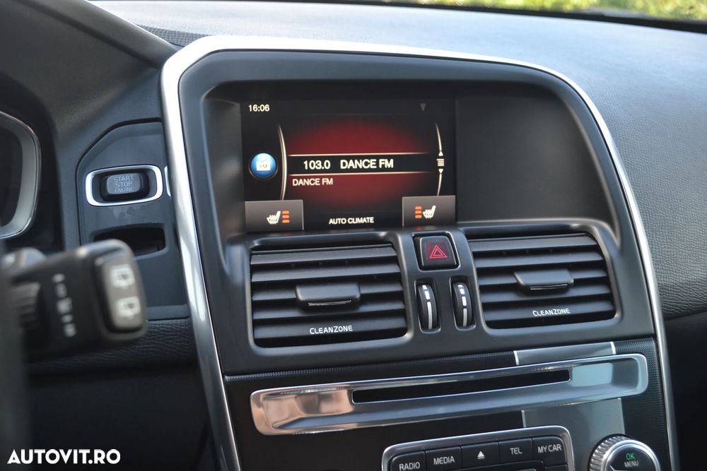 Volvo XC 60 - 26