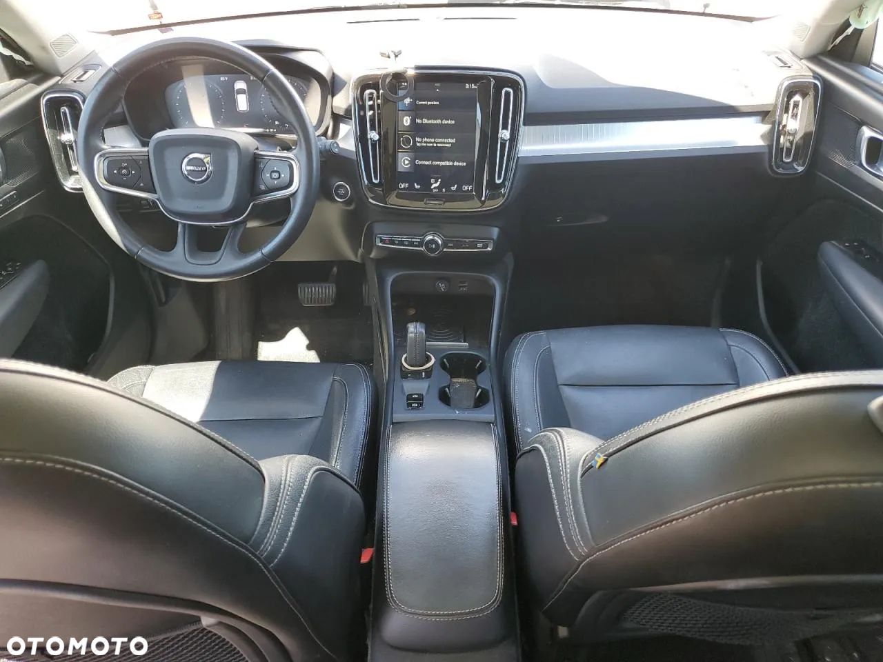 Volvo XC 40 T4 Momentum Pro - 8