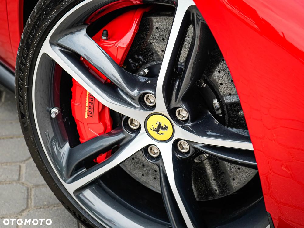 Ferrari 296 GTB - 16