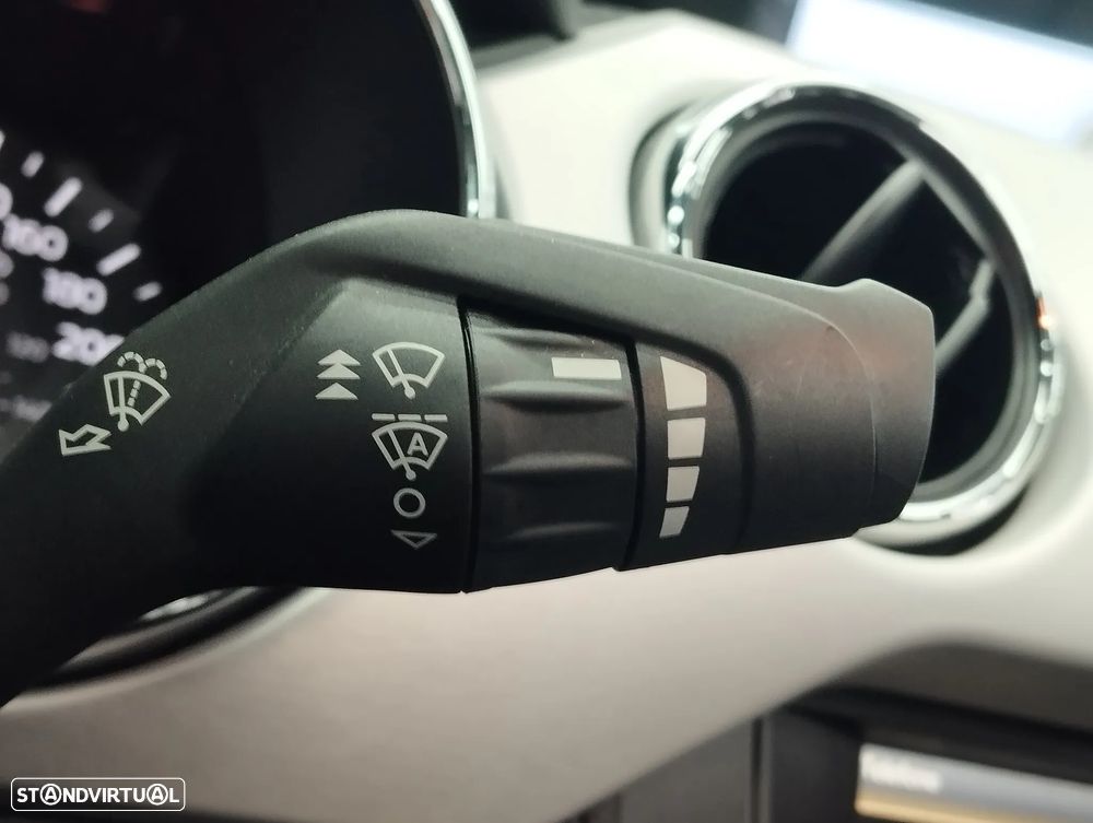 Ford Mustang 2.3i EcoBoost - 30