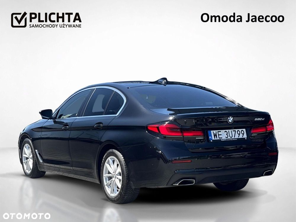 BMW Seria 5 520d mHEV - 4